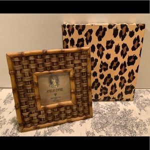 DEZINE AFRICAN EMPIRE HAND PAINTED 3”x3” PICTURE FRAME.
